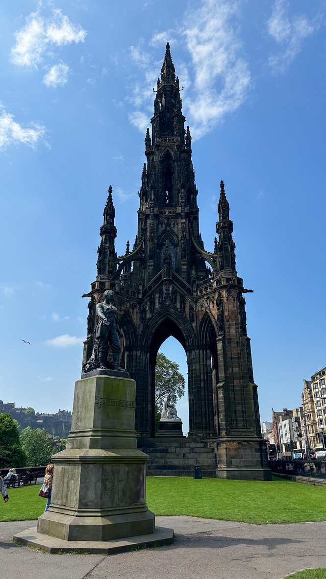 Scott Monument